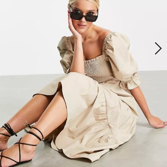 Stradivarius shirred poplin midi dress with puff sleeves in beige - Picture 1 of 13